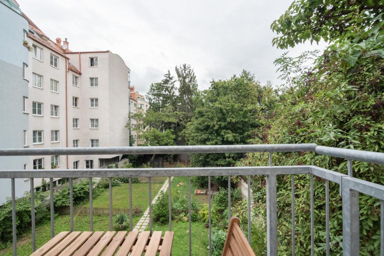 Bright, Cozy & Quiet Apartment Wina Bagian luar foto